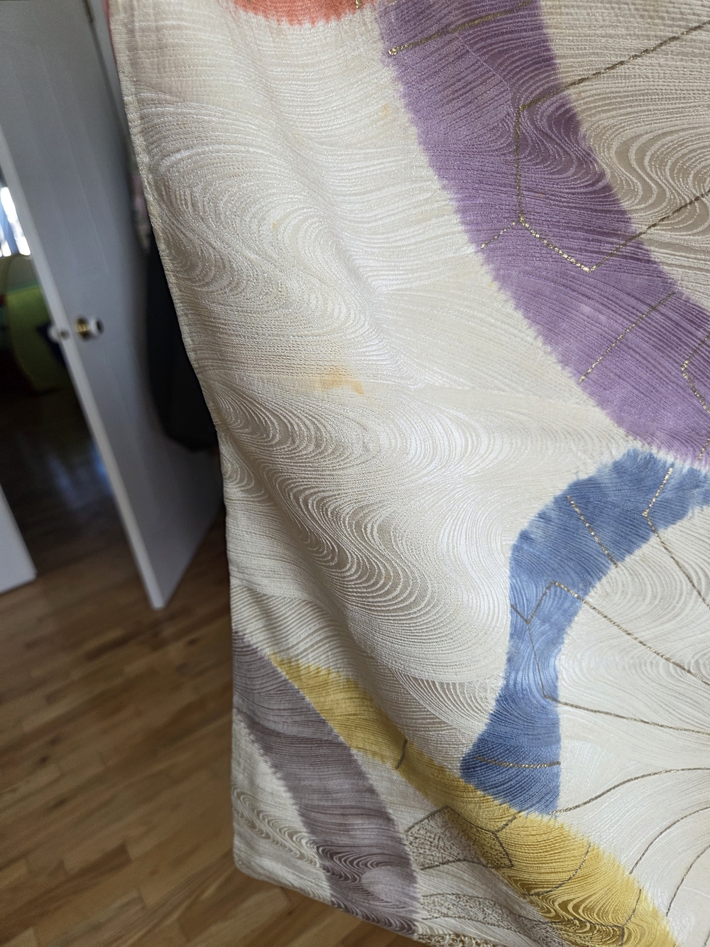 Vintage Japanese Silk Kimono | Hand-Painted Fan Motif | Pastel & Gold | One Size - Picture 5 of 7